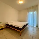 Apartman Prassitele *