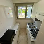 Apartman Prassitele