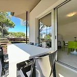 Prassitele Apartman *