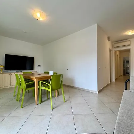 Prassitele Apartament